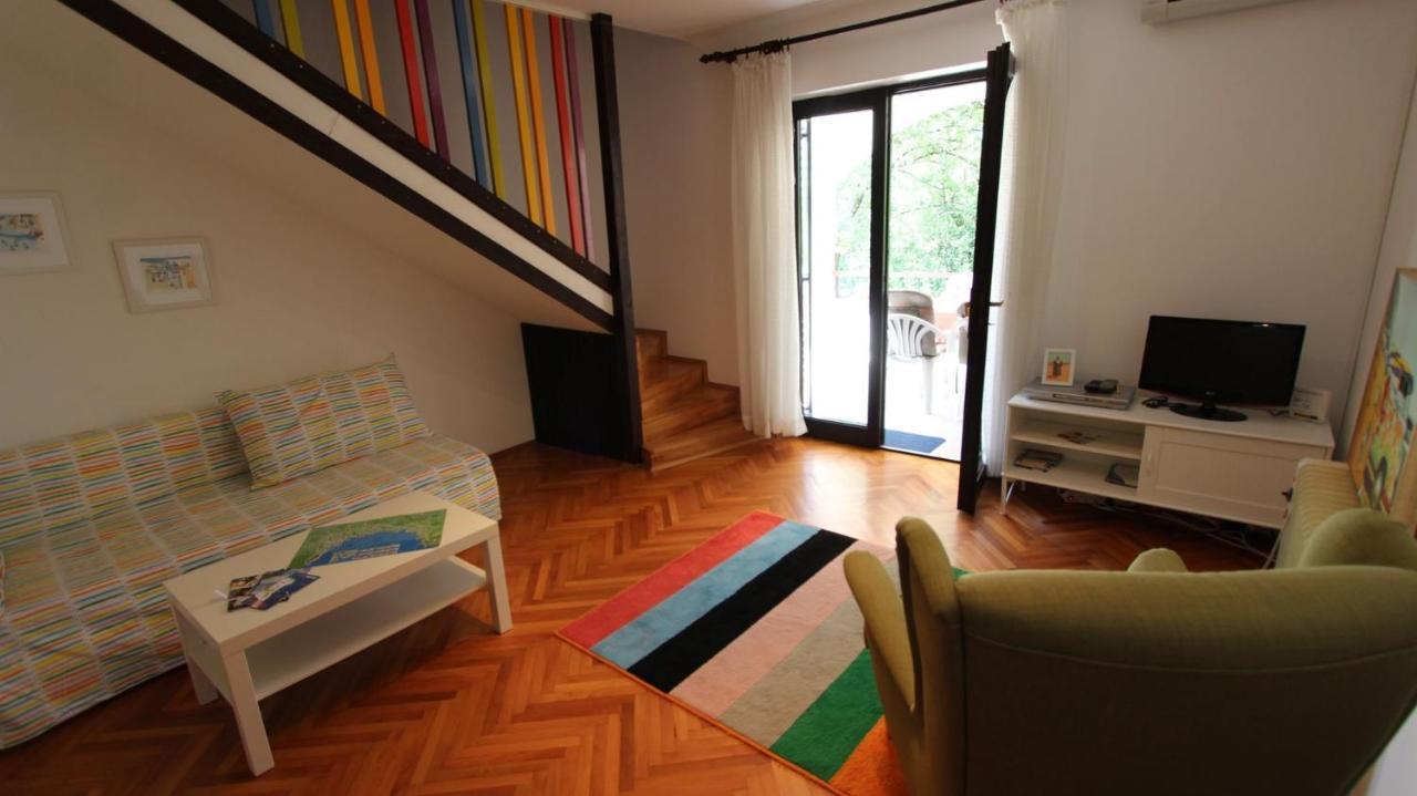 Apartment Gita Malinska Esterno foto