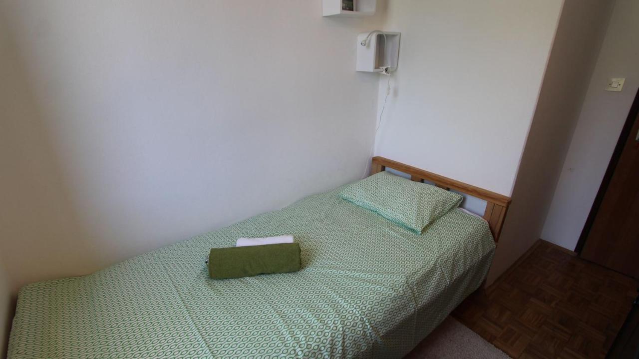 Apartment Gita Malinska Esterno foto